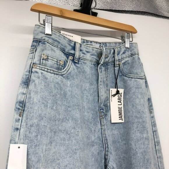 Refuge Denim wide leg high rise distressed  light wash Jeans NWT size 3 - Picture 10 of 16